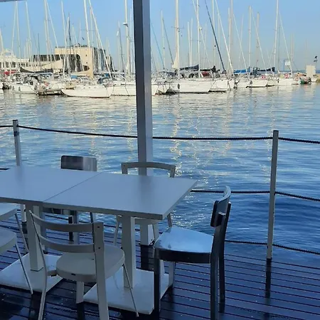 Le Rive Del Revoltella